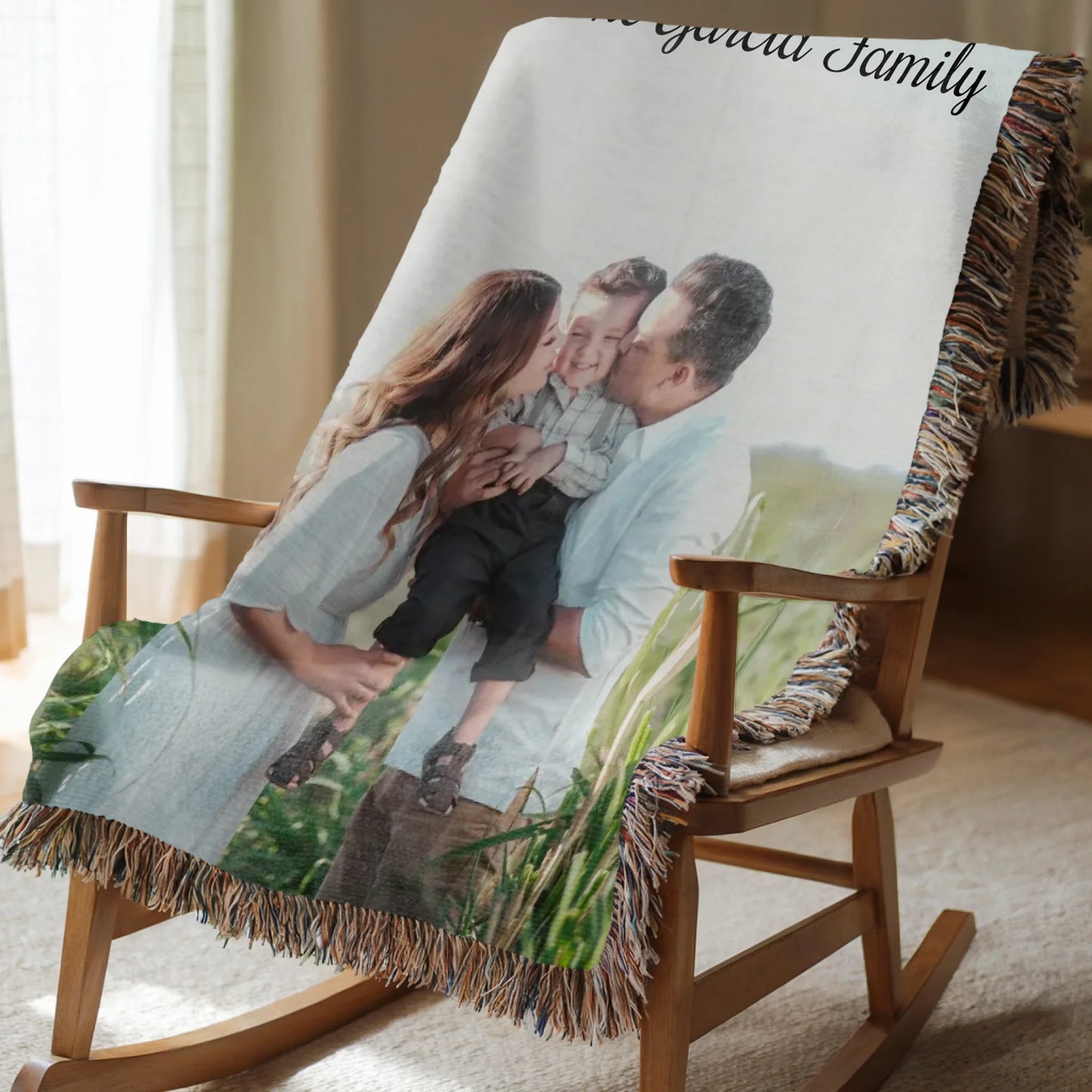 Personalized Family Photo Blanket – Custom Picture Throw Blanket, Family Keepsake Gift for Parents, Grandparents & Loved Ones