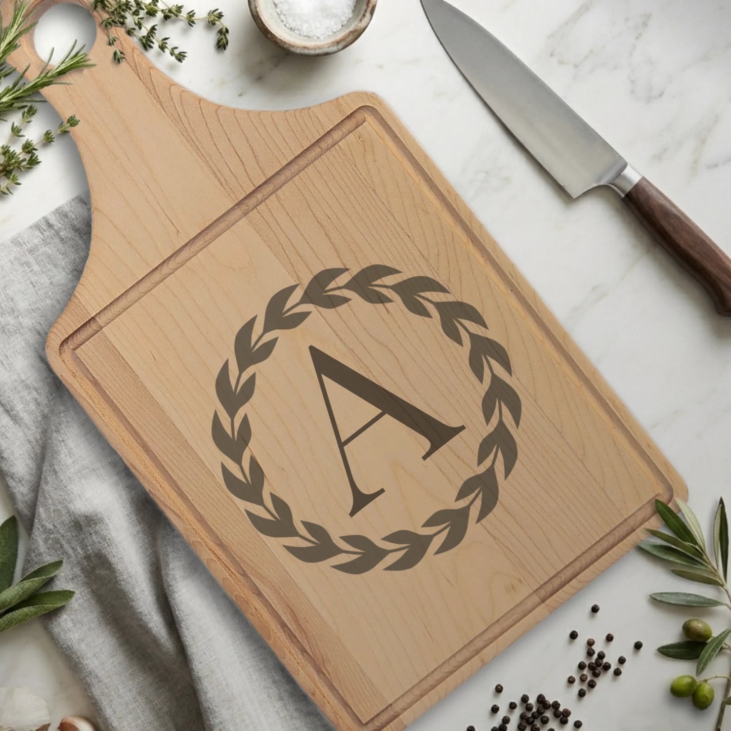 Paddle Cutting Board Maple with Drip for TIB