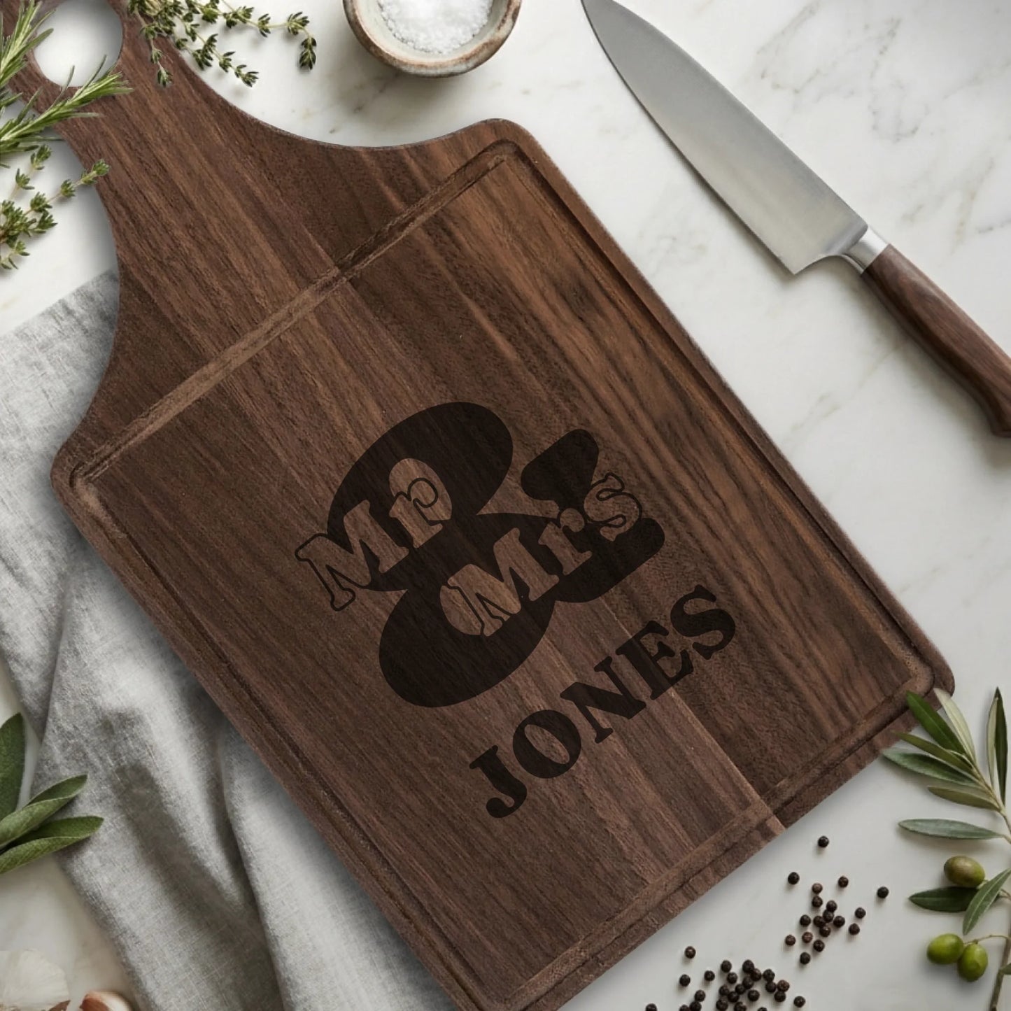 Paddle Cutting Board Walnut with Drip for TIB